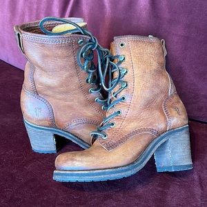 FRYE leather boots size 6